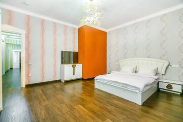Фото номера Апартаменты с 3 спальнями Апартаменты VIP Apartment near in 28 Mall г. Баку 20