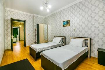 Фото номера Апартаменты с 3 спальнями Апартаменты BAKU CITY CENTRE APARTMENT г. Баку 44