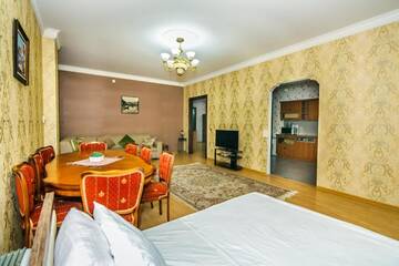 Фото номера Апартаменты с 3 спальнями Апартаменты BAKU CITY CENTRE APARTMENT г. Баку 17
