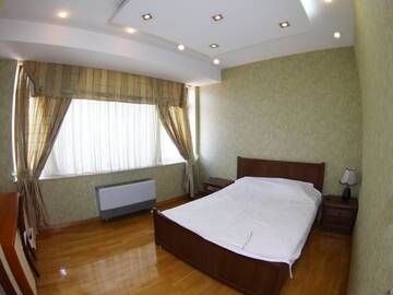 Фото номера Апартаменты с 3 спальнями Апартаменты BAKU CITY CENTRE APARTMENT г. Баку 12
