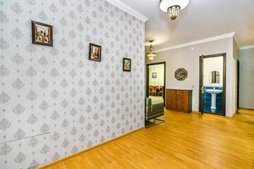 Фото номера Апартаменты с 3 спальнями Апартаменты BAKU CITY CENTRE APARTMENT г. Баку 37