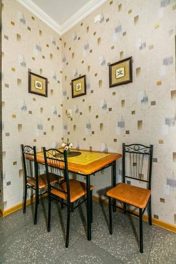 Фото номера Апартаменты с 3 спальнями Апартаменты BAKU CITY CENTRE APARTMENT г. Баку 33