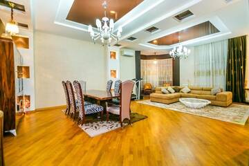 Фото номера Апартаменты с 3 спальнями Апартаменты Luxary Apartment ISR Plaza г. Баку 76