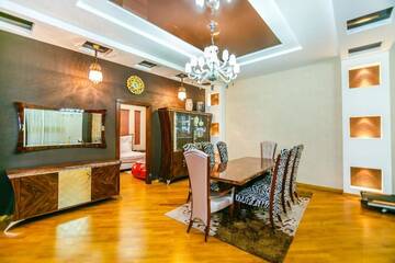 Фото номера Апартаменты с 3 спальнями Апартаменты Luxary Apartment ISR Plaza г. Баку 55