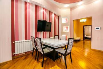 Фото номера Апартаменты с 3 спальнями Апартаменты Luxary Apartment ISR Plaza г. Баку 24