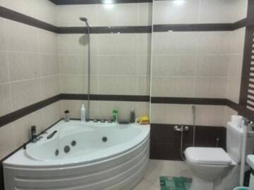 Фото номера Апартаменты с 2 спальнями Апартаменты quiet Apartment near Railway station г. Баку 11