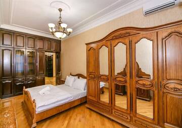 Фото номера Апартаменты с 3 спальнями Апартаменты Amazing Apartment Building Sahil by Time Group г. Баку 21