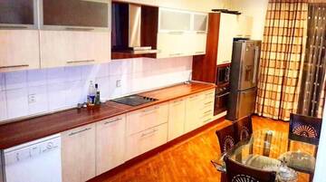 Фото номера Апартаменты с 3 спальнями Апартаменты ARENA PLAZA г. Баку 18