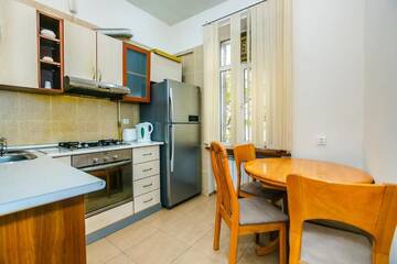 Фото номера Апартаменты с 2 спальнями Апартаменты Apartment in the city center by Time Group г. Баку 60